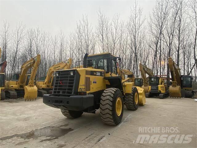 Komatsu WA380 Tekerlekli yükleyiciler