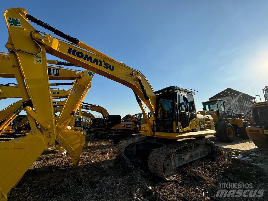 Komatsu PC 210 Paletli ekskavatörler