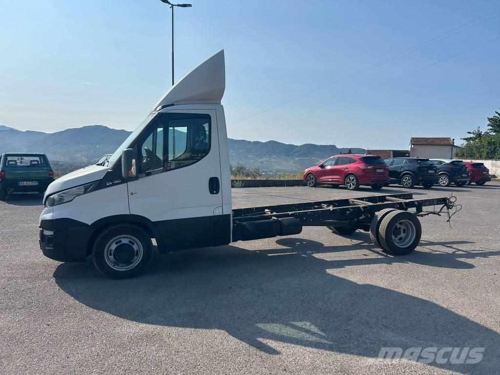 Iveco Daily 35-150 Araç tasiyicilar