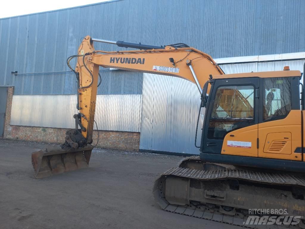 Hyundai HX 220 L Paletli ekskavatörler
