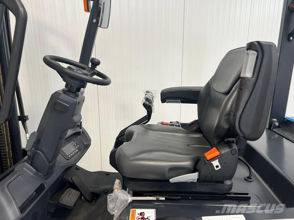 Bobcat B35NS Elektrikli forkliftler