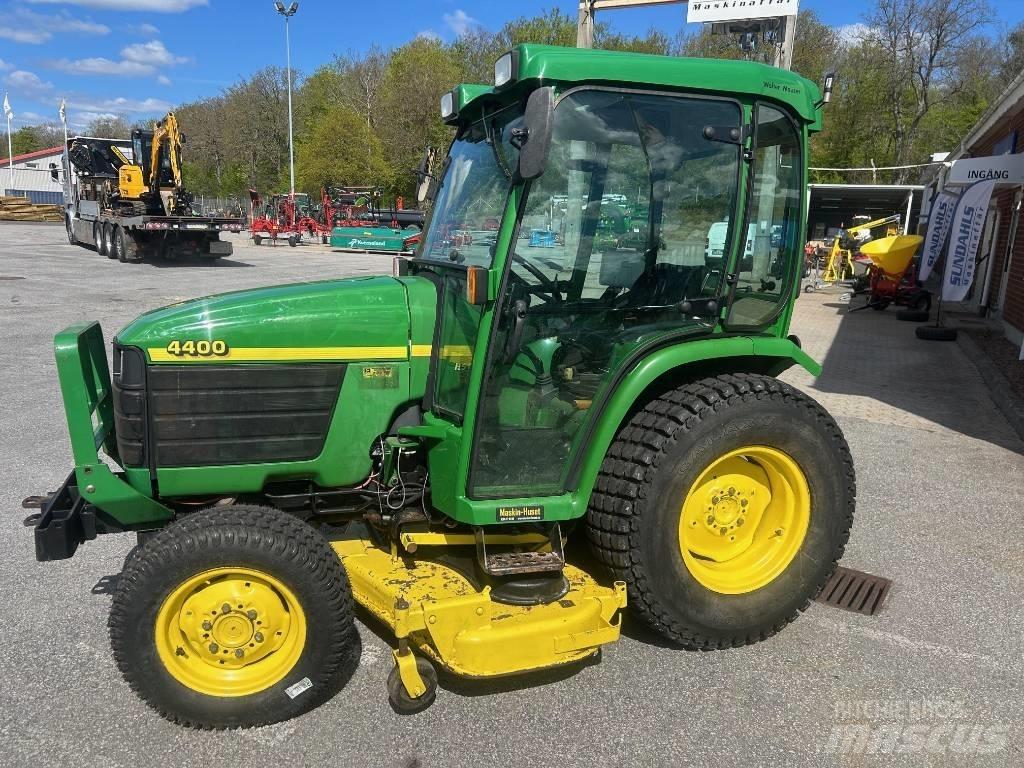 John Deere 4400 Traktörler