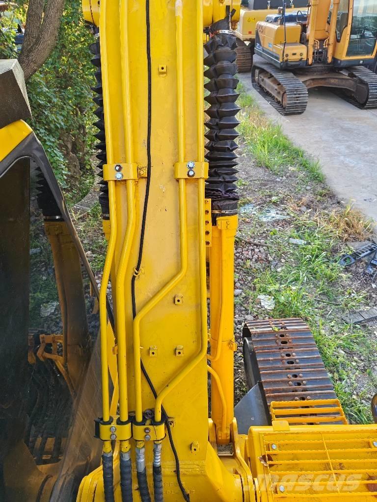 Komatsu PC 130-7 Paletli ekskavatörler