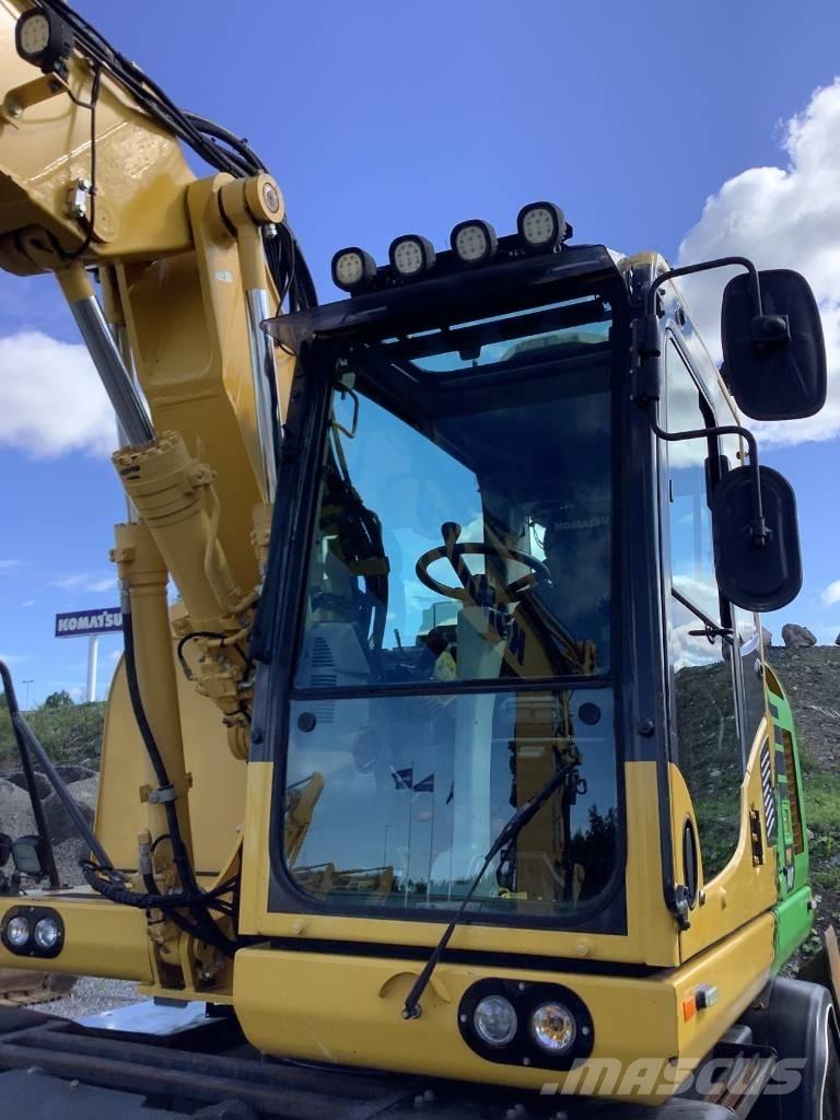 Komatsu PW148-10 Lastik tekerli ekskavatörler