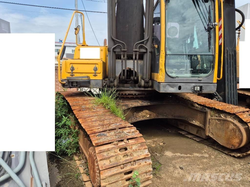 Volvo EC 290 BL Paletli ekskavatörler
