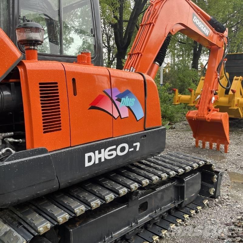 Doosan DH 60 Mini ekskavatörler, 7 tona dek
