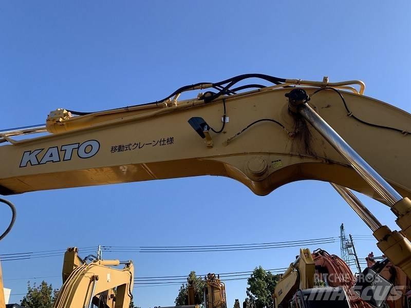 Kato HD513MR-6 Paletli ekskavatörler