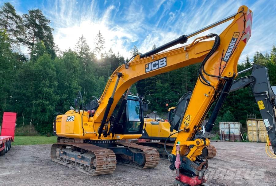 JCB JS 220 N LC Paletli ekskavatörler