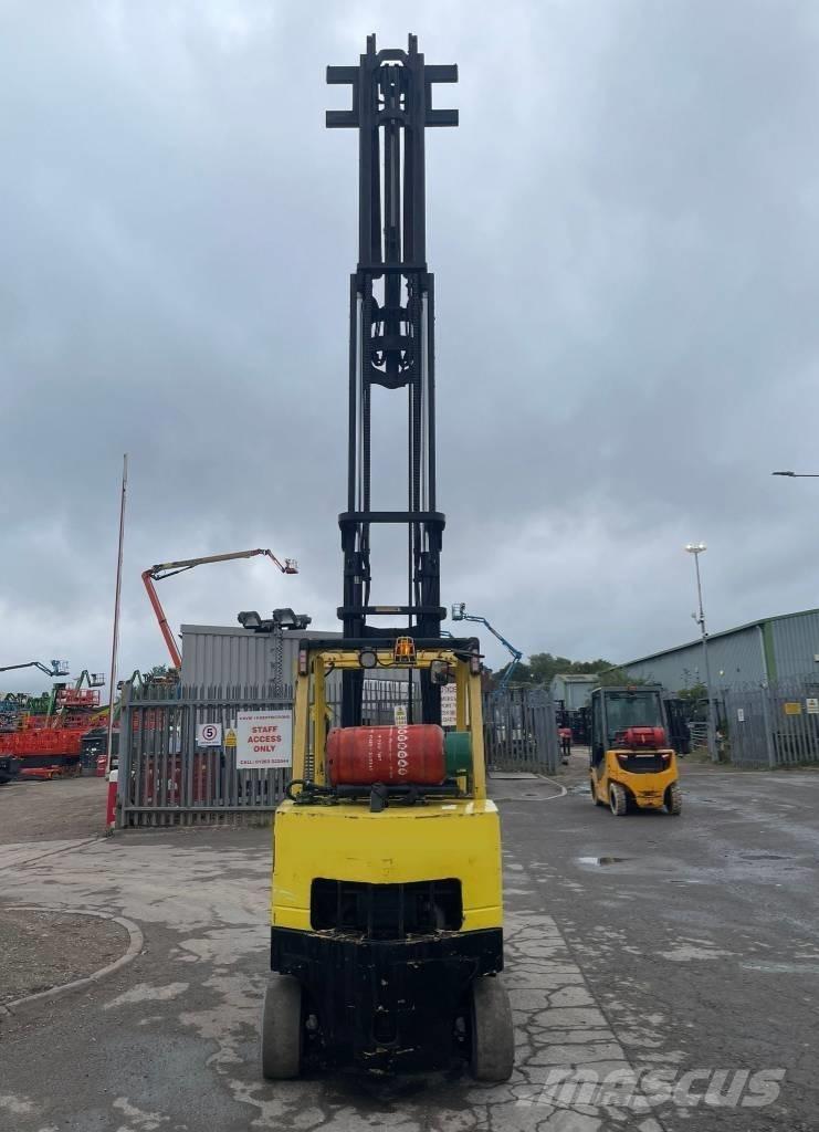 Hyster S 5.5 FT LPG'li forkliftler