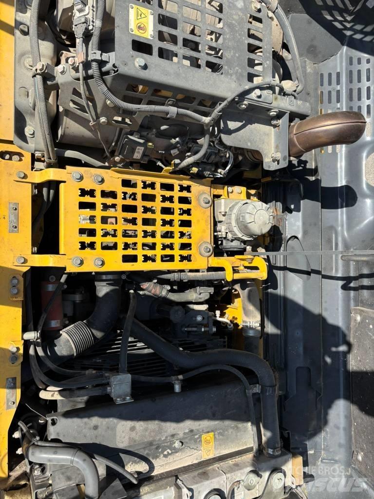 Komatsu PC 290 LC-11 Paletli ekskavatörler