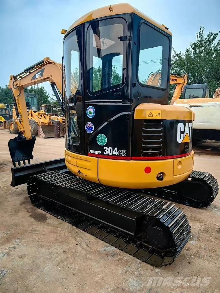 CAT 304 CR Mini ekskavatörler, 7 tona dek