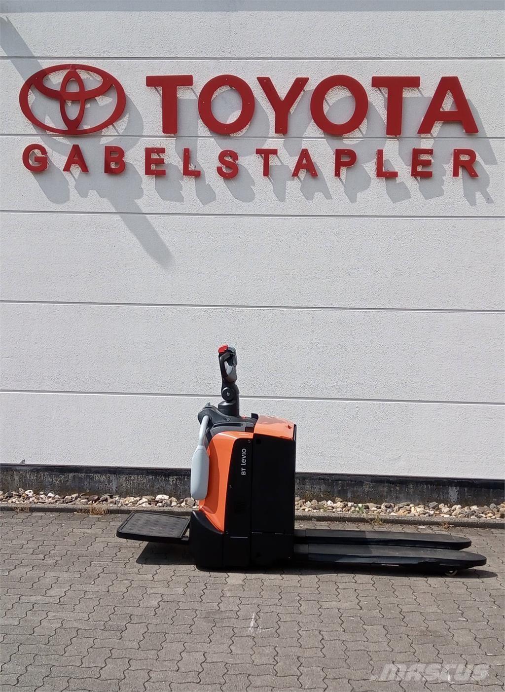 Toyota LPE 220 Yaya kumandali istif makinasi