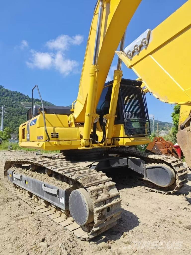 Komatsu PC 450-8 Paletli ekskavatörler