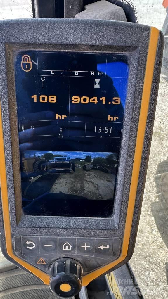 JCB 220 LC Paletli ekskavatörler