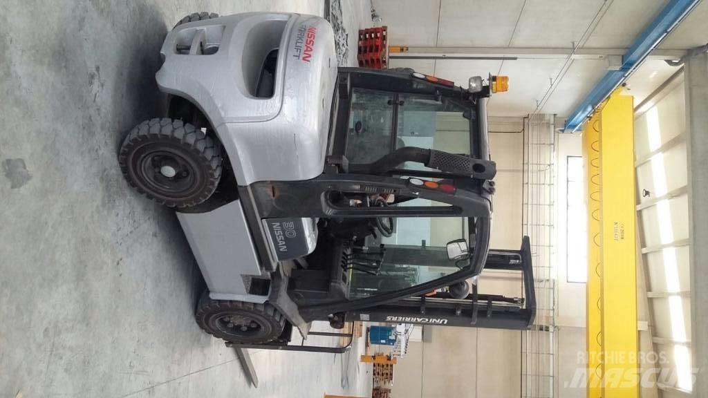 Nissan FGD02A30Q Dizel forkliftler