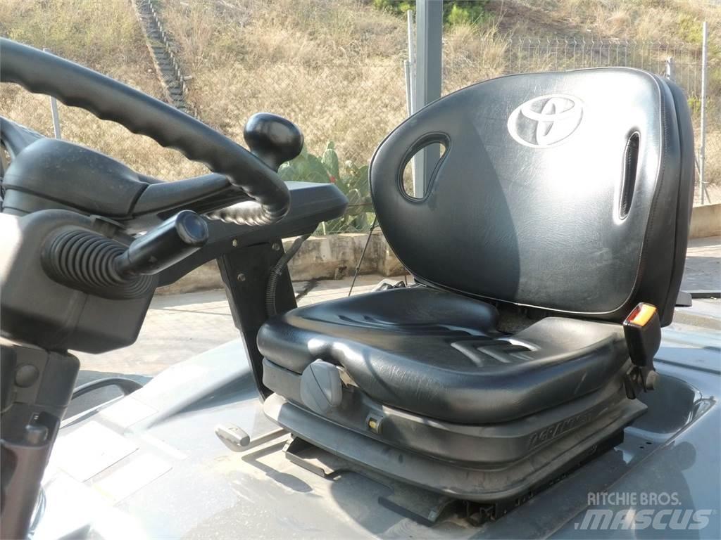 Toyota 7FBEF18 Elektrikli forkliftler