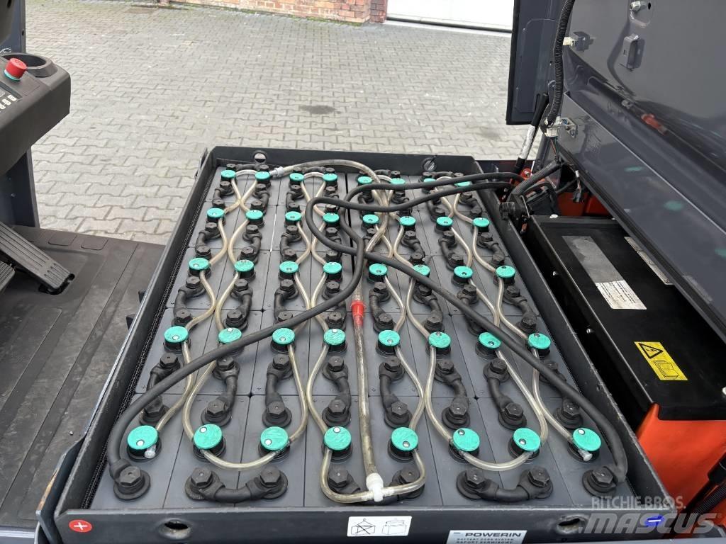 Toyota 8 FBMKT 25 Elektrikli forkliftler