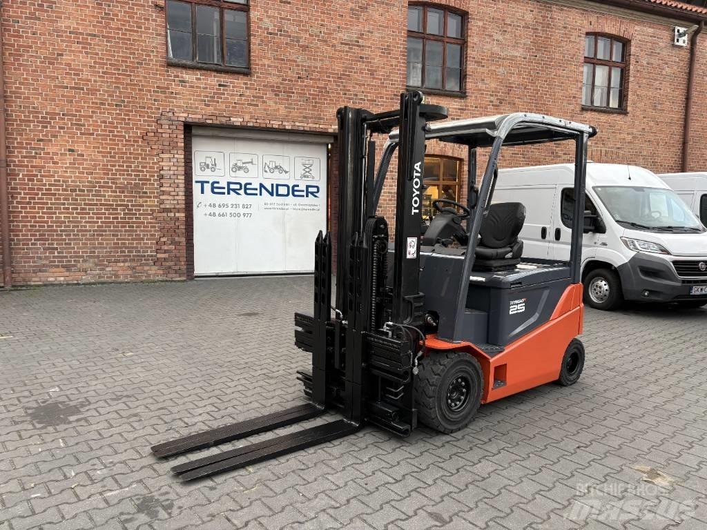 Toyota 8 FBMKT 25 Elektrikli forkliftler
