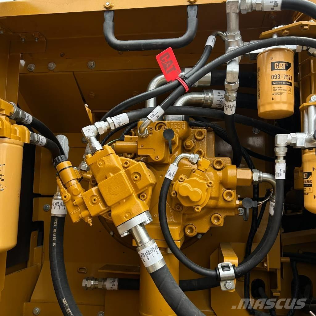 CAT 336D2L Paletli ekskavatörler