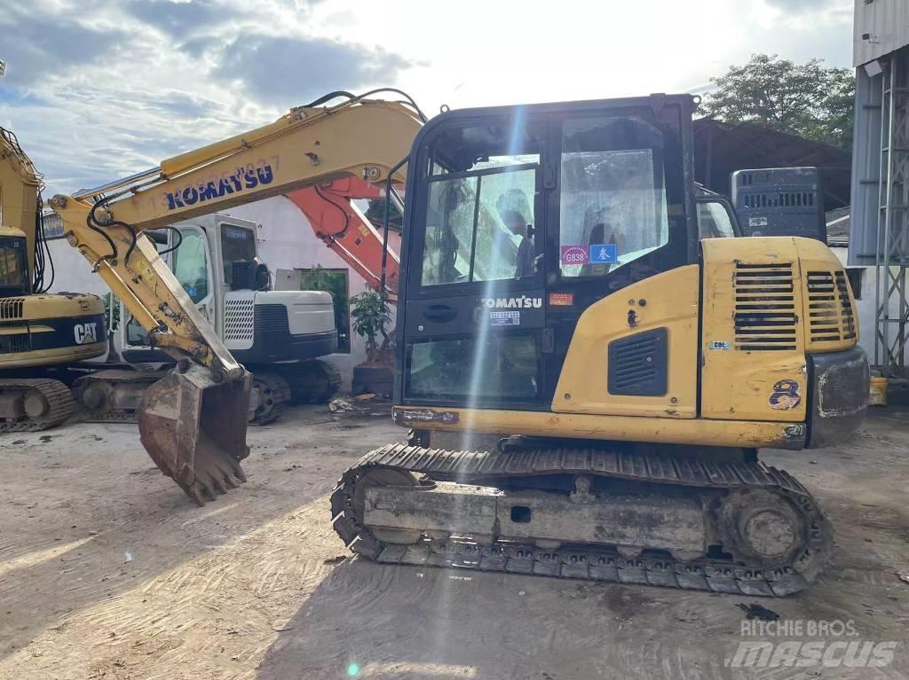 Komatsu PC 60-8 Paletli ekskavatörler