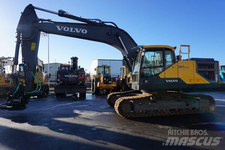 Volvo EC 250 E NL Paletli ekskavatörler