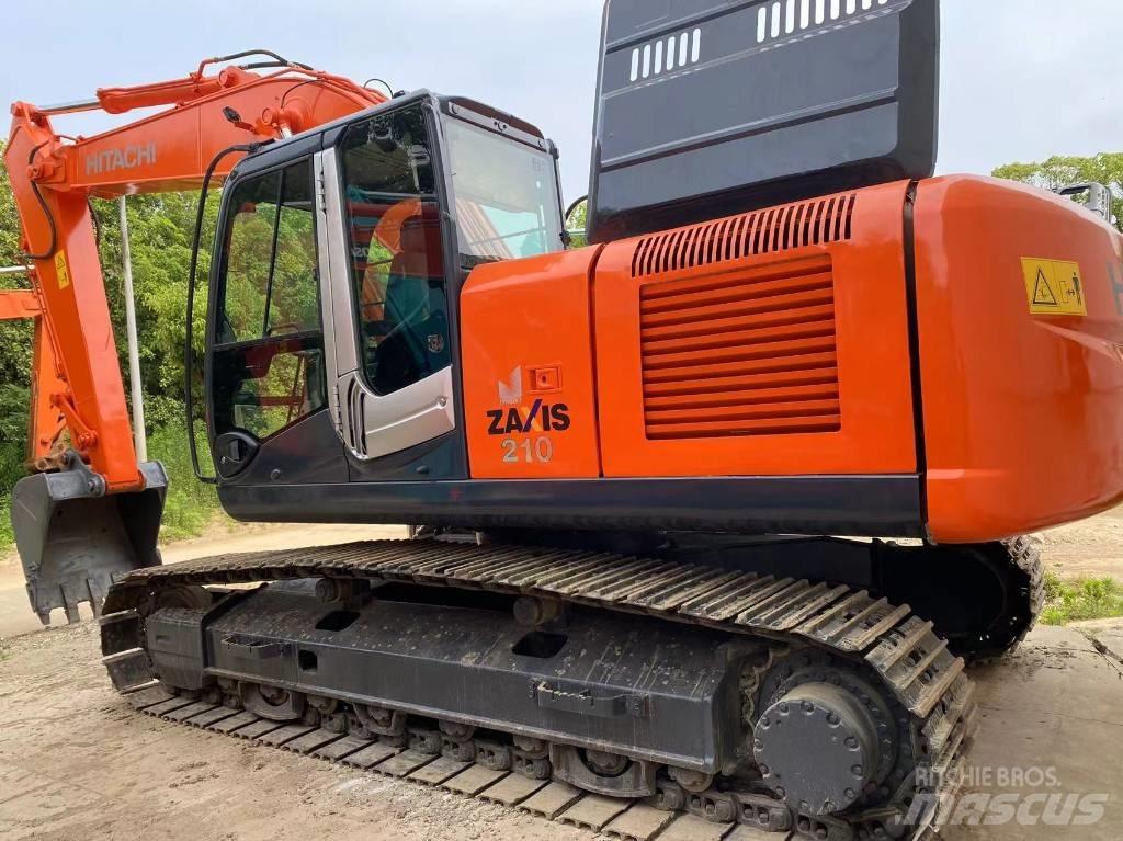 Hitachi ZX 210 Paletli ekskavatörler