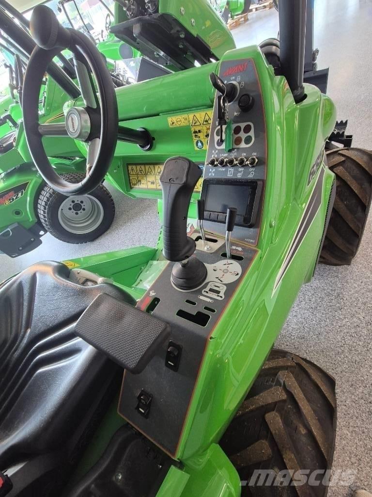 Avant 635 Skid steer loderler