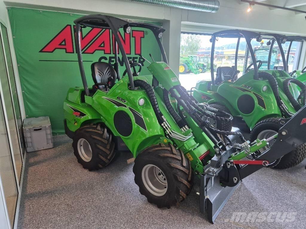 Avant 635 Skid steer loderler