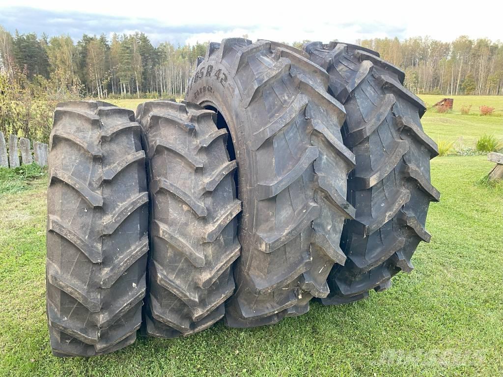 Trelleborg TM 600 Tekerlekler