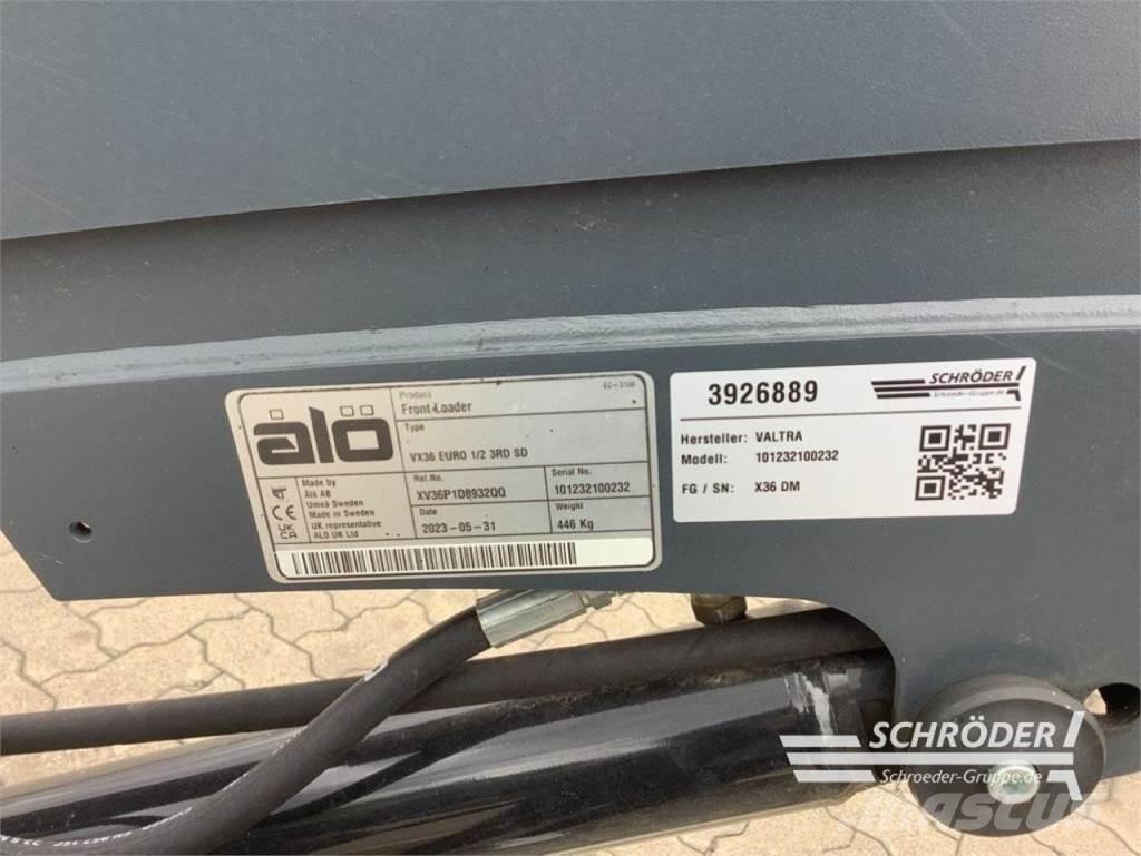 Valtra X36 DM Ön yükleyici ve kazicilar
