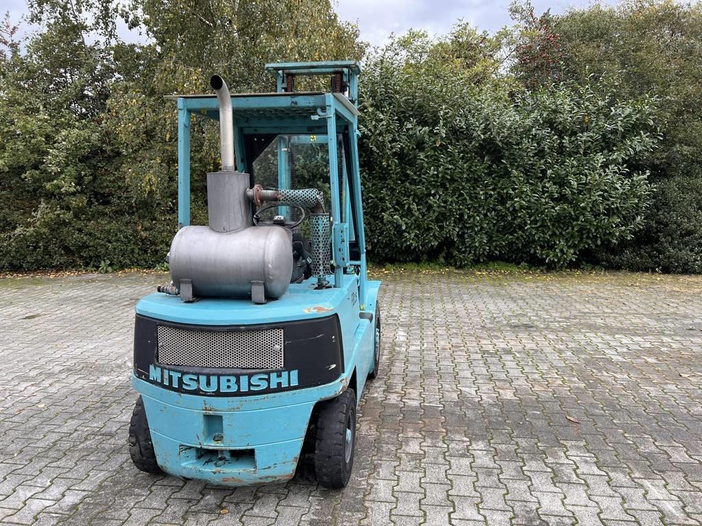 Mitsubishi FD25T Dizel forkliftler