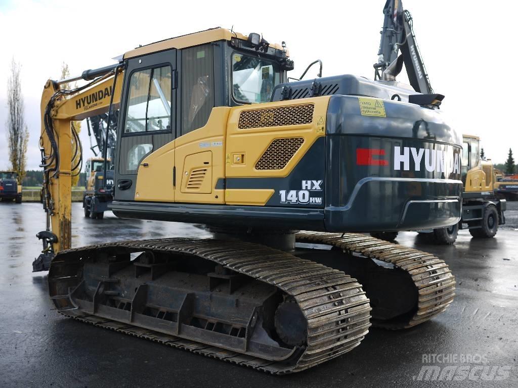Hyundai HX 140 HW Paletli ekskavatörler