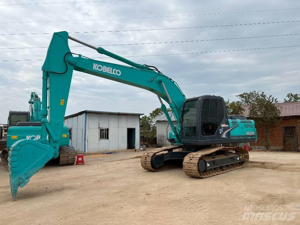 Kobelco SK 200-8 Paletli ekskavatörler