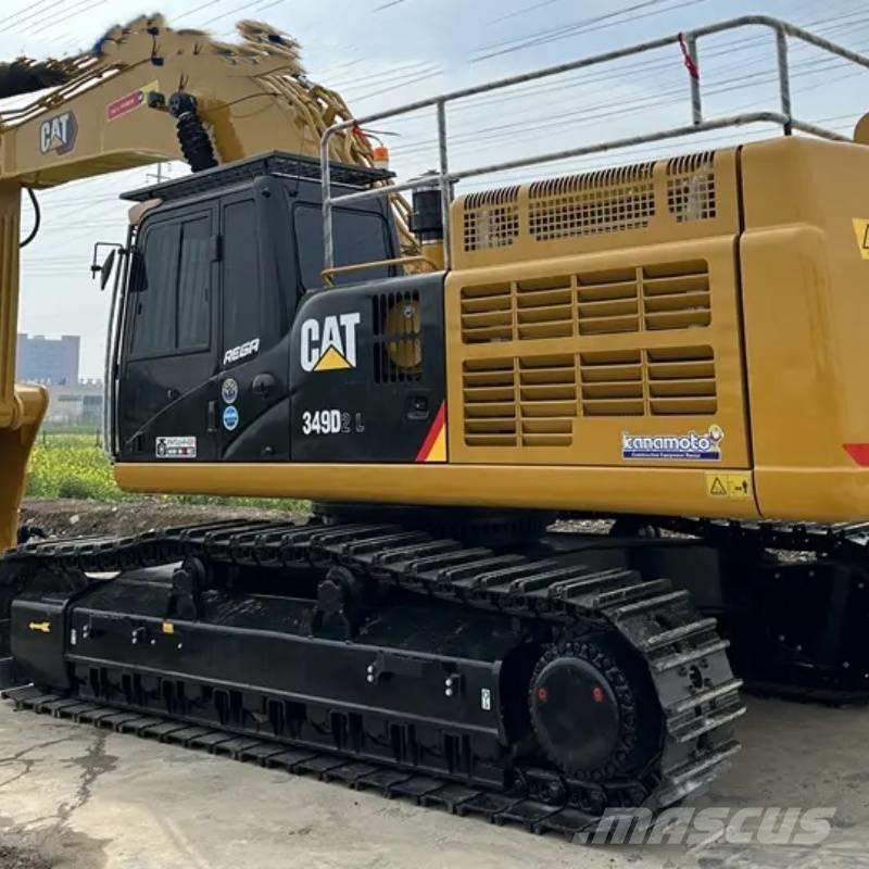 CAT 349 D Paletli ekskavatörler