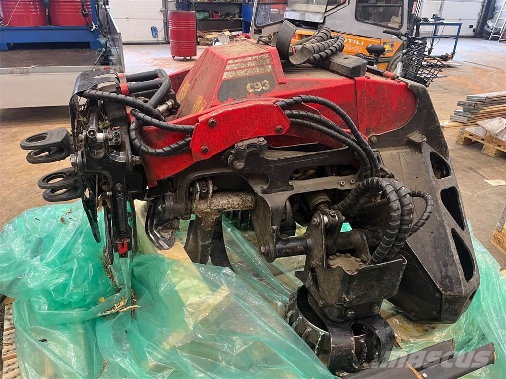 Komatsu C93 Agaç kesme robotlari