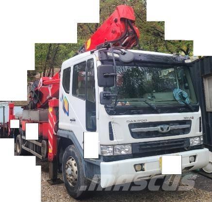 Horyong SKY450 Araç üstü platformlar