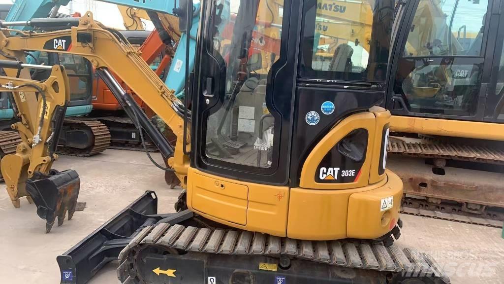 CAT 303.5 E CR Paletli ekskavatörler