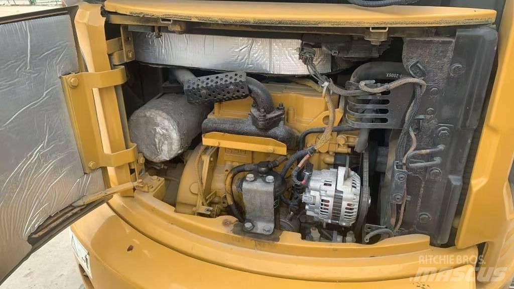 CAT 303.5 E CR Paletli ekskavatörler
