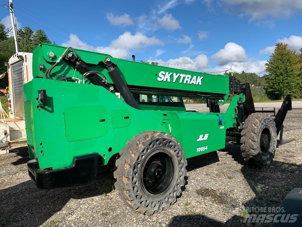 JLG 10054 Tarimsal teleskopik yükleyiciler