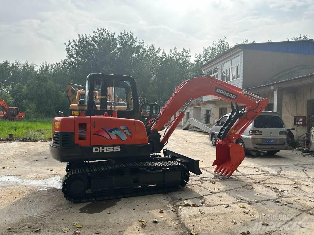 Doosan DH 55 Mini ekskavatörler, 7 tona dek