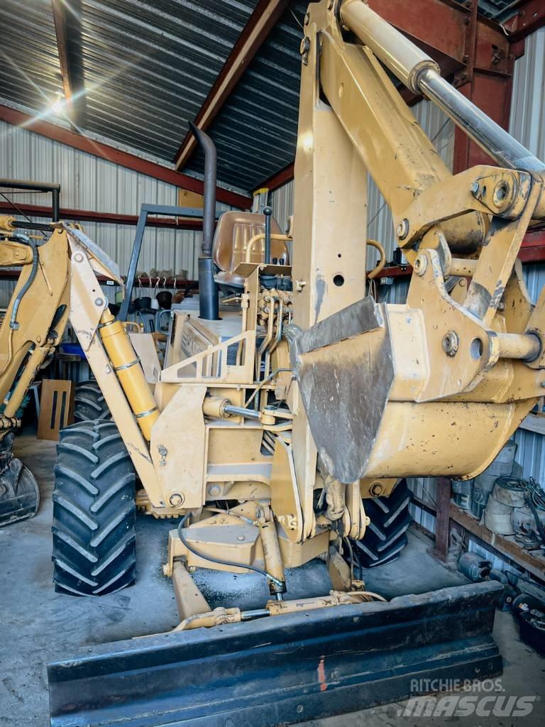CASE 860 Kanal kazma makinasi