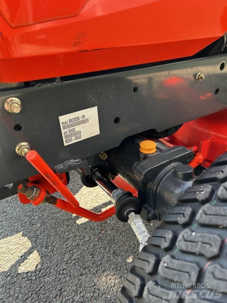 Kubota BX 2350 D Traktörler