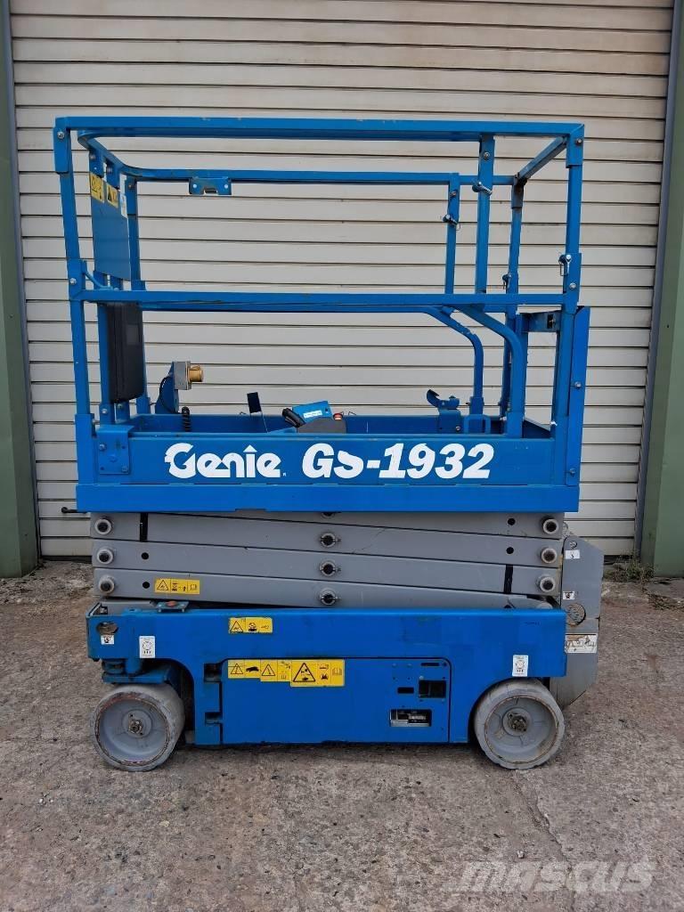 Genie GS 1932 Makasli platformlar