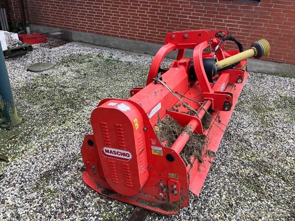 Maschio Bisonte 300 Çayir biçme makinalari