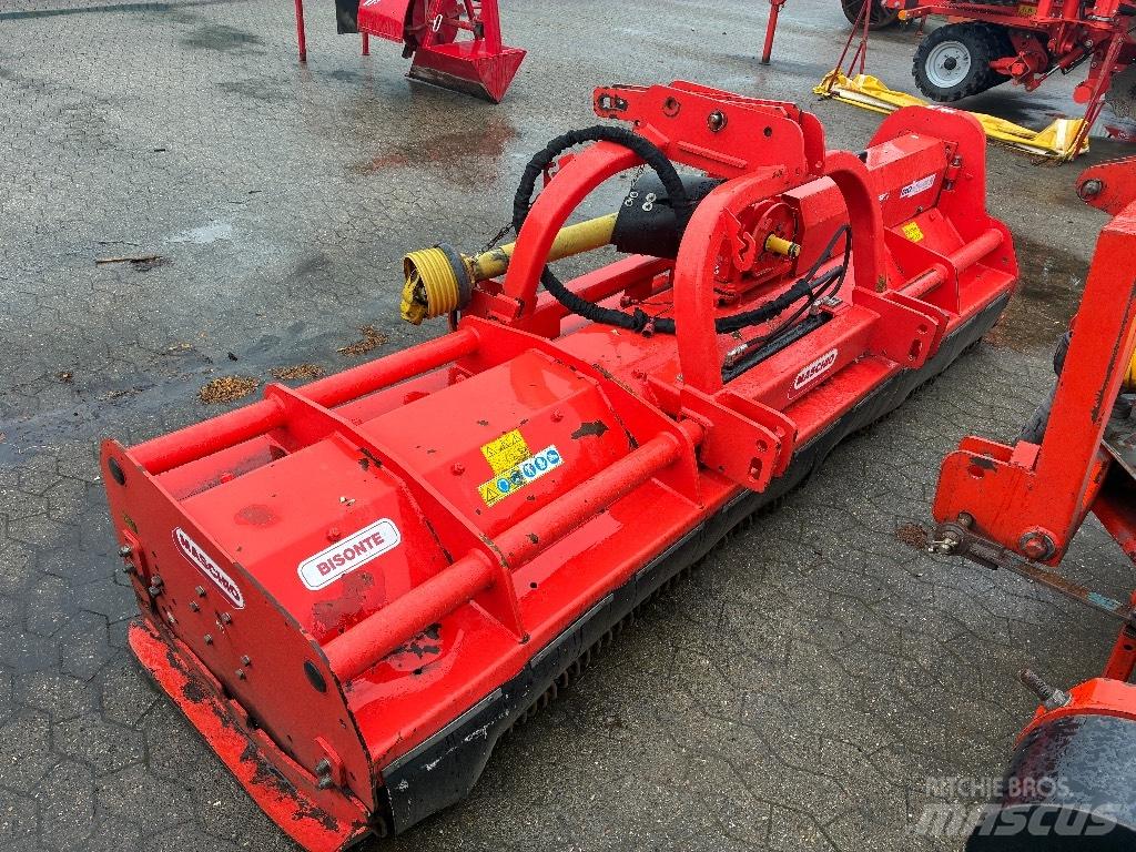 Maschio Bisonte 300 Çayir biçme makinalari