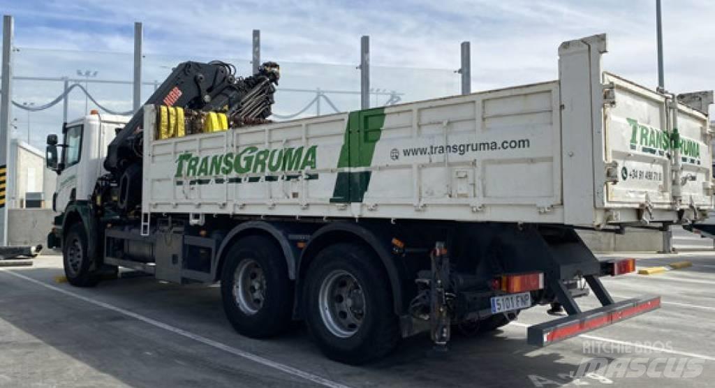 Hiab 477 E-8 Yükleme vinçleri