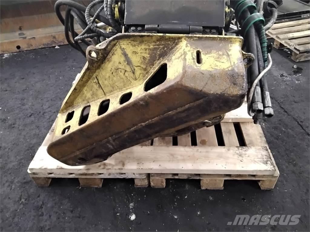 John Deere H415 Agaç kesme robotlari