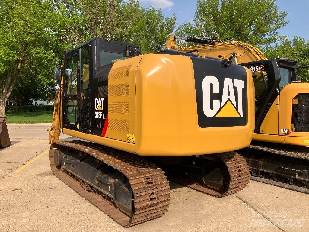 CAT 318 FL Paletli ekskavatörler