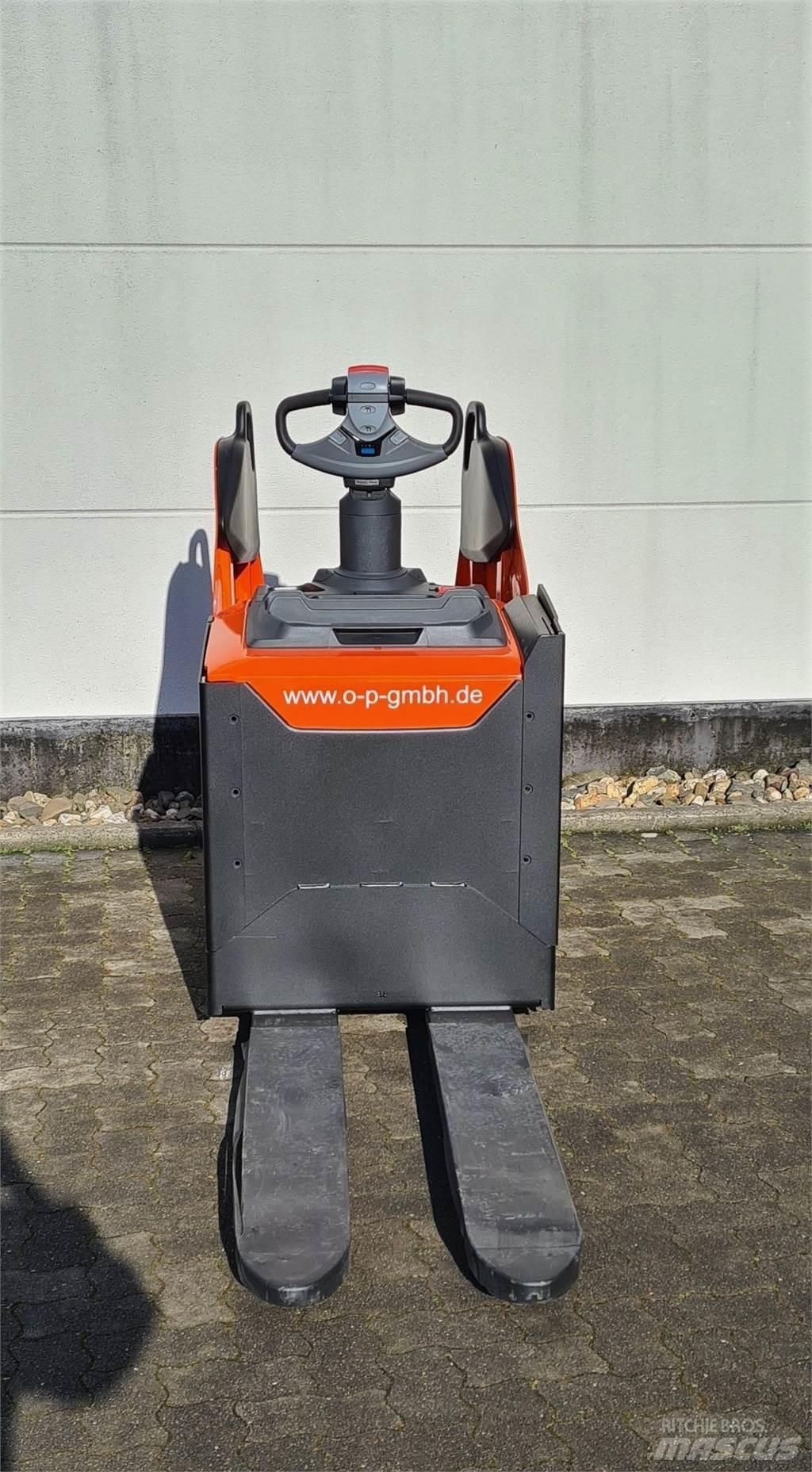Toyota LPE 250 Düsük seviye kaldirici