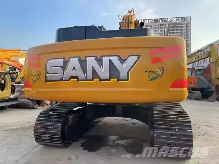 Sany SY 215 C Paletli ekskavatörler